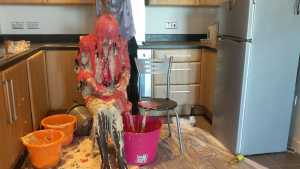 mess-virgin-in-work-gear-vs-stale-slime_